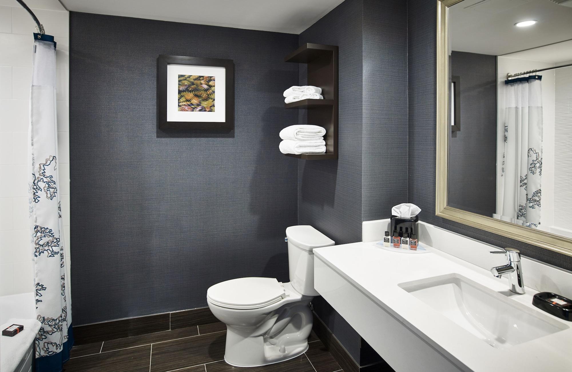 Waterfront Hotel Downtown Burlington Ngoại thất bức ảnh
