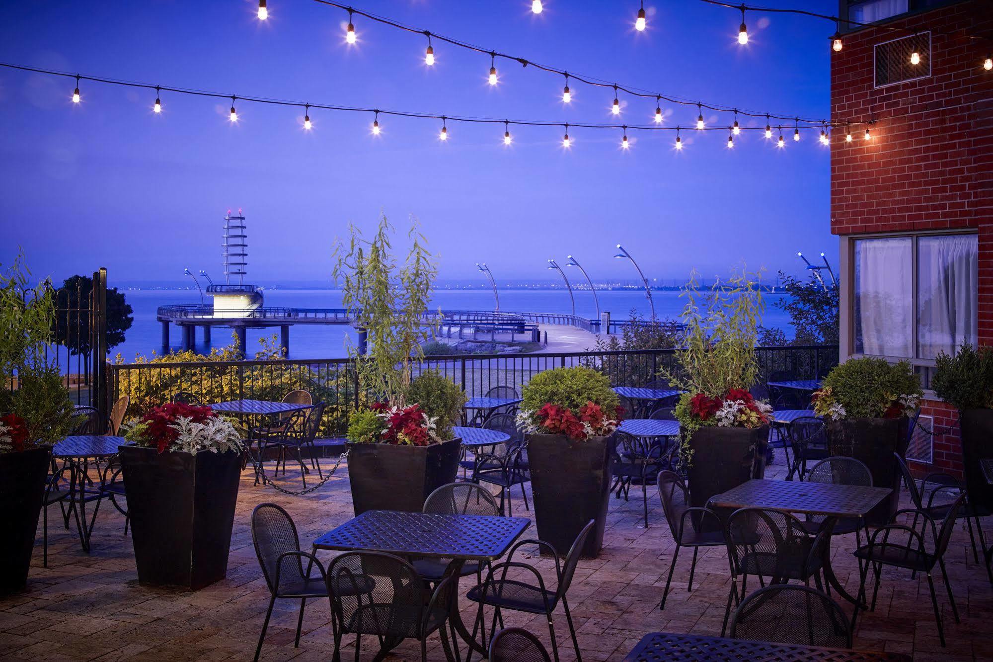 Waterfront Hotel Downtown Burlington Ngoại thất bức ảnh