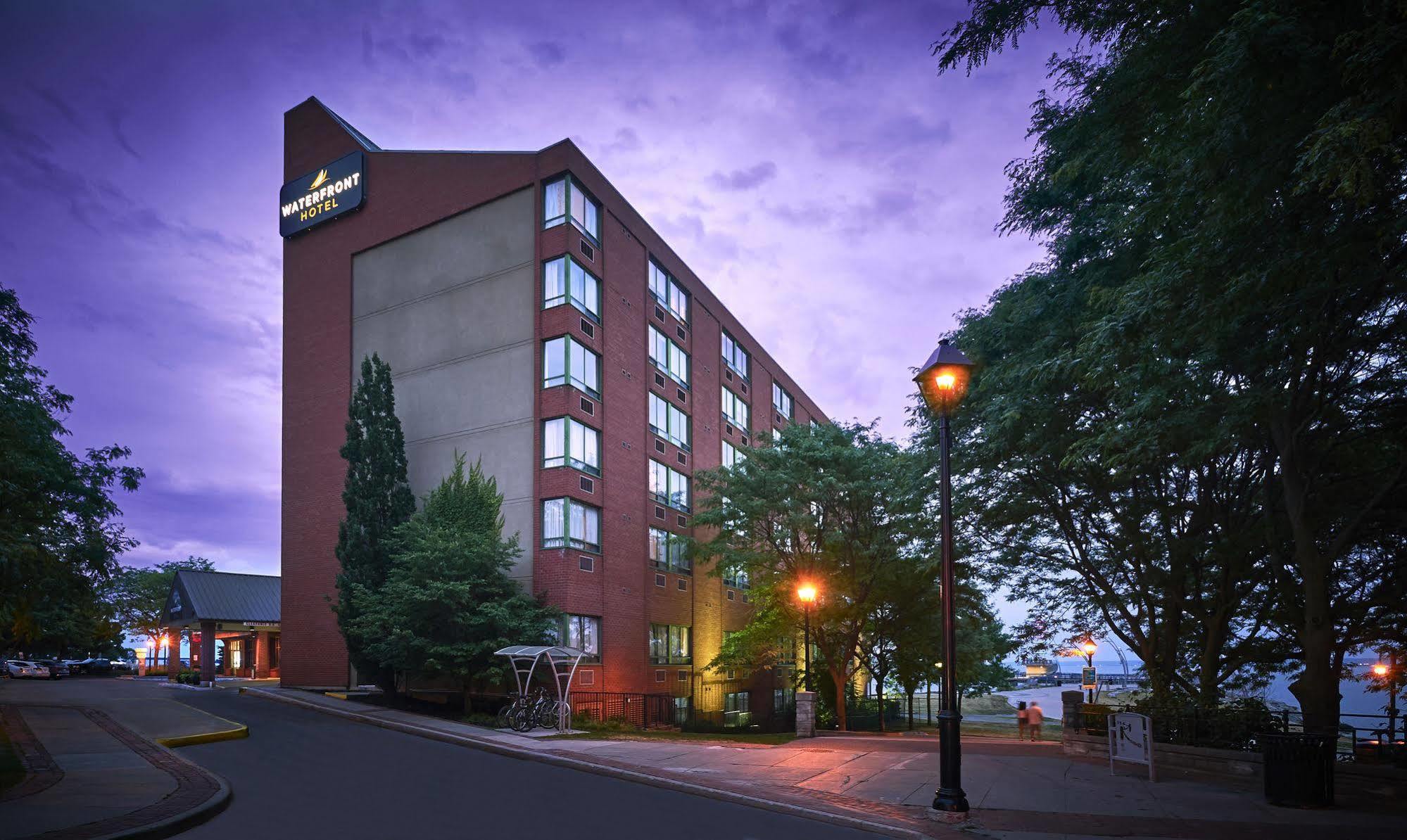 Waterfront Hotel Downtown Burlington Ngoại thất bức ảnh
