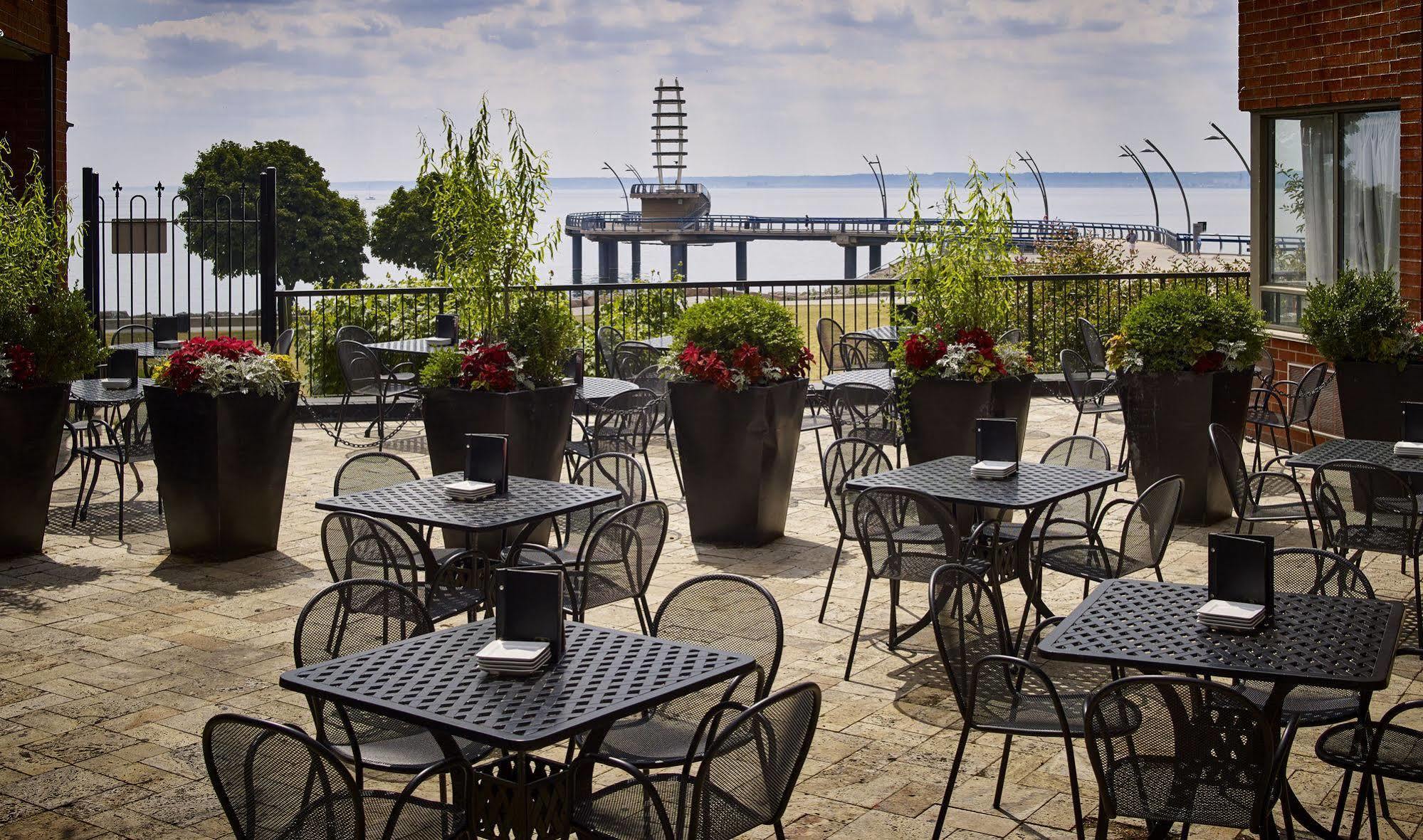 Waterfront Hotel Downtown Burlington Ngoại thất bức ảnh