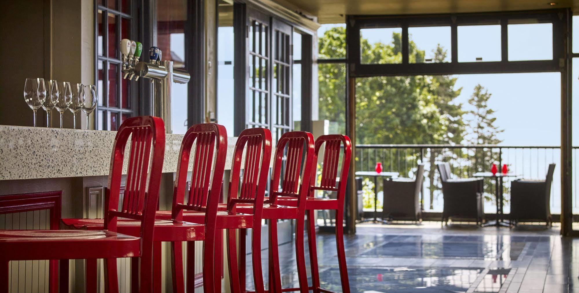 Waterfront Hotel Downtown Burlington Ngoại thất bức ảnh